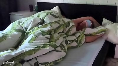 first-timer couple morning hook-up where hubby is waking up his wife with fingers and manmeat noisy groaning